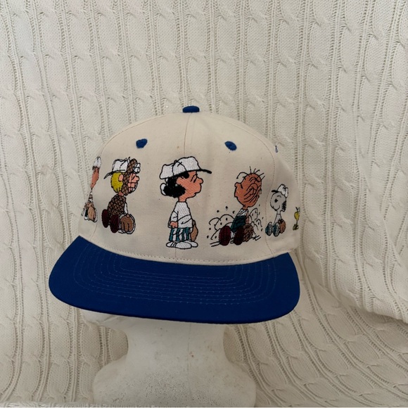Peanuts Cream and Blue Cap with Characters - Picture 1 of 2
